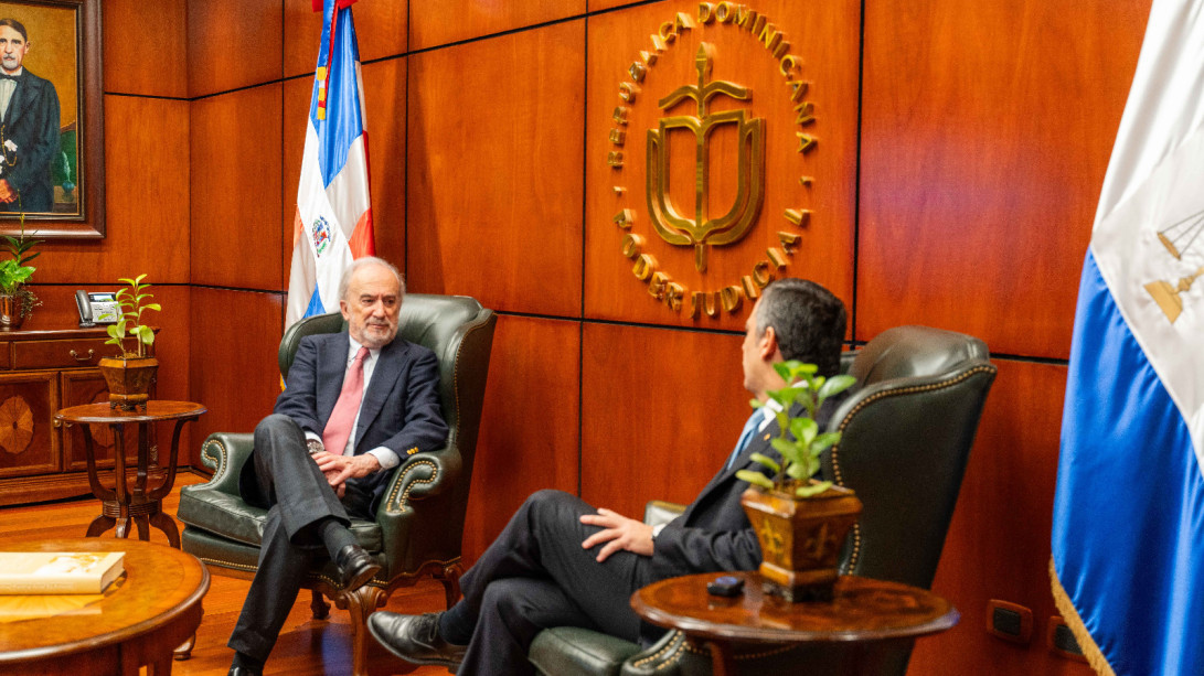 Visita institucional del director de la RAE y presidente de la ASALE a la República Dominicana